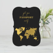 Invitation Destination Wedding World Passport Black Gold (Debout devant)