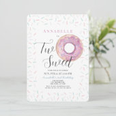 Invitation Deux beignets roses douces fille 2e anniversaire (Debout devant)