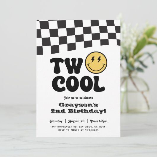 Invitation Deux Cool Anniversaire Sourire Visage Fête Invitat (Debout devant)