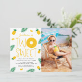 Invitation Deux Douces Fête d'anniversaire de 2 ans d'ananas (Debout devant)
