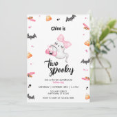 Invitation Deux Éffrayantes fille 2e anniversaire d'Halloween (Debout devant)