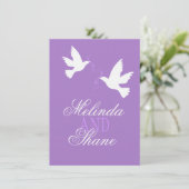 Invitation Deux inséparables blancs violet mariage formel RSV (Debout devant)