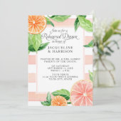 Invitation Dîner de répétition Aquarelle Citrus Pink Grapefru (Debout devant)