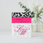 Invitation Dîner de répétition avec un monogramme rose chaud (Debout devant)