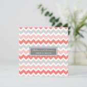 Invitation Dîner de répétition Coral Grey Chevron (Debout devant)