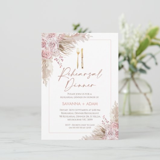Invitation Dîner de répétition de la Pampa florale Boho Blush (Debout devant)