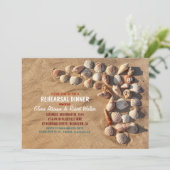 Invitation dîner de répétition de plage de coquillages coloré (Debout devant)