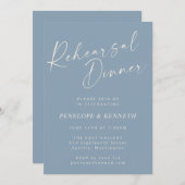 Invitation Dîner de répétition élégant Dusty Blue Script (Devant / Derrière)