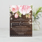 Invitation Dîner de répétition en bois rustique Roses et lumi (Debout devant)