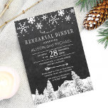 Invitation Dîner de répétition hivernal Chalkboard snowflakes<br><div class="desc">Rustique élégant hiver gris blanc de répétition dîner invitation modèle sur fond gris foncé de charbon de bois avec la bordure des pins merveilleux et la bordure des flocons de neige blancs. Remplissez vos informations dans les zones, Vous pouvez choisir de le customiser en changeant encore les polices et les...</div>