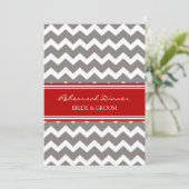 Invitation Dîner de répétition Red Grey Chevron (Debout devant)