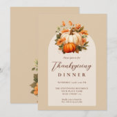 Invitation Dîner de Thanksgiving Pumpkin Floral Script Arch (Devant / Derrière)