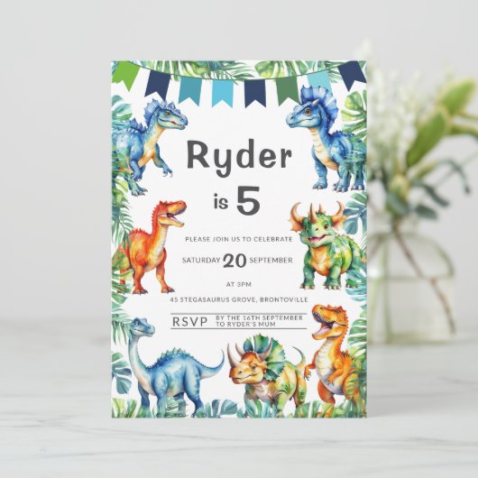 Invitation Dinosaur 5e anniversaire (Debout devant)