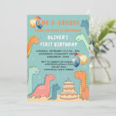 Invitation Dinosaur One-A-Saurus Boy 1st Birthday Party  (Debout devant)