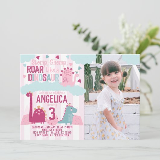 Invitation Dinosaure fille rose fête d'anniversaire Invitatio (Debout devant)