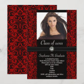 Invitation Diplôme de Damas Rouge Foncé Élégant (Devant / Derrière)