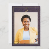 Invitation Diplôme de l'école de droit photo violet or élégan (Dos)