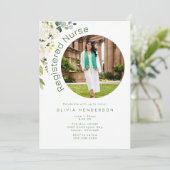 Invitation Diplôme de photo florale blanche et verte (Debout devant)