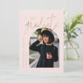 Invitation Diplôme d'or rose moderne (Debout devant)