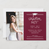 Invitation Diplômé Lettré à la main | Maroon modifiable | 4 p (Dos)