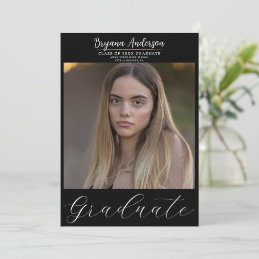 Invitation Diplômé moderne tendance photo Graduate (Debout devant)