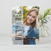 Invitation Diplômé Photo moderne Simple Typographie stylée (Debout devant)