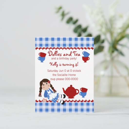 Invitation Dollies Tea Party (Debout devant)