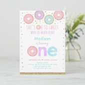 Invitation Donut rose Oh So Sweet Premier Anniversaire (Debout devant)