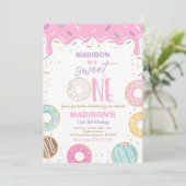 Invitation Donut Sweet One Birthday Party Donut 1er Birthday (Debout devant)