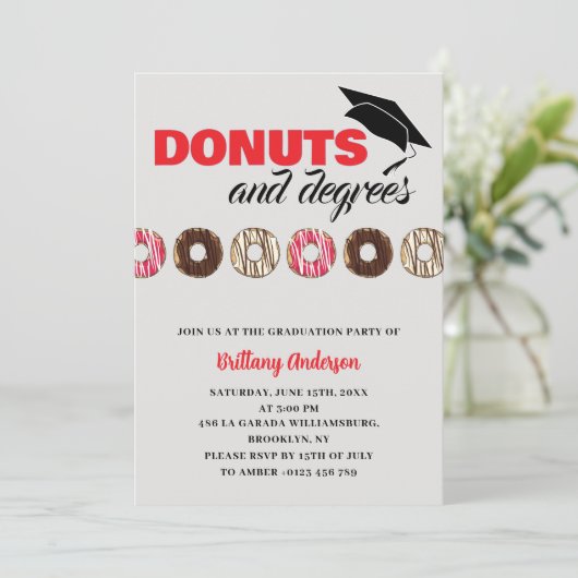 Invitation Donuts et Degrees Fun Graduation Party (Debout devant)