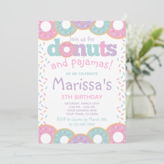 Invitation Donuts et pyjamas (Debout devant)