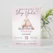 Invitation Dormir sous tipi Boho Soirée pyjama en retard (Debout devant)