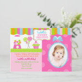 Invitation douce de fête d'anniversaire de photo (Debout devant)