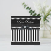 Invitation Douce Seize Seize Noir Blanc Rayure Perle Dentelle (Debout devant)