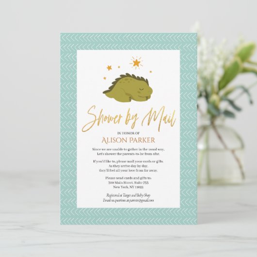 Invitation Douche De Script En Or Dinosaure Vert Cute Par Cou (Debout devant)