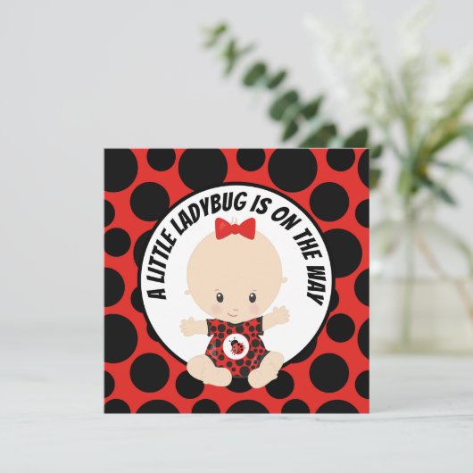 Invitation douche pour bébé fille ladybug (Debout devant)
