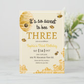 Invitation Doux d'être trois Alvéoles Abeilles Troisième Anni (Debout devant)