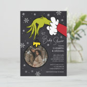 Invitation Dr Seuss | Baby shower de tableau noir Grinch (Debout devant)