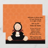 Invitation Dracula mignon de partie de costume de (Devant / Derrière)