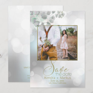 Invitation Dreamy Bokeh et Eucalyptus Foliage Enregistrer la