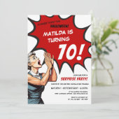 Invitation Drôle Comic Halloween Surprise 70e anniversaire (Debout devant)