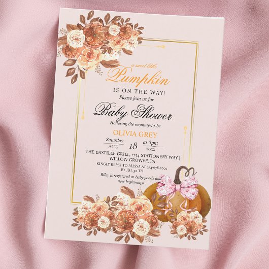 Invitation du Baby shower Citrouille d'or floral a