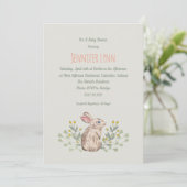 Invitation du Baby shower de Bunny de bois de prin (Debout devant)