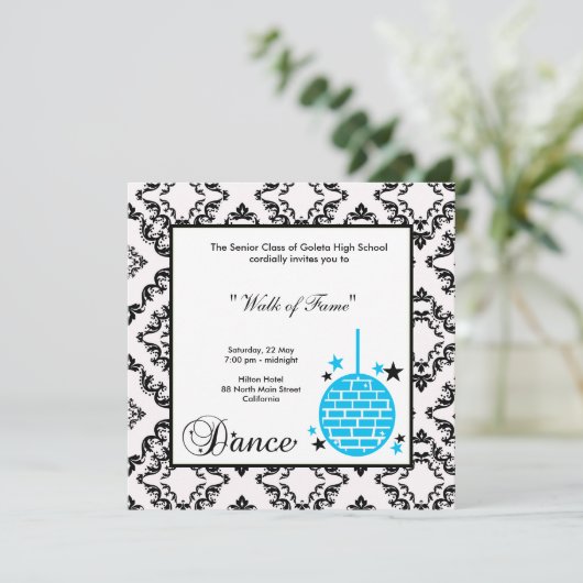 Invitation du bal de fin d'année (Debout devant)