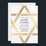 Invitation du Bat mitzvah Gold Star moderne<br><div class="desc">Modern Star Gold Foil Bat mitzvah Invitation dispose d'une étoile de David unique et moderne esquisse autour de vos détails de l'événement.</div>