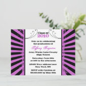 invitation du parti de graduation violet à la mode (Debout devant)