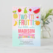 Invitation du Parti Frutti à deux tti 2e fête d'an (Debout devant)