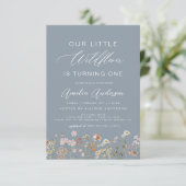 Invitation Dusty Blue Fleur sauvage Boho Premier anniversaire (Debout devant)