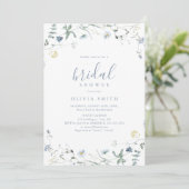 Invitation Dusty Blue Fleur sauvage Rustic Boho Fête des mari (Debout devant)
