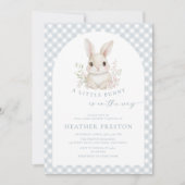 Invitation Dusty Blue Little Bunny Gingham Arch Baby Shower (Devant)